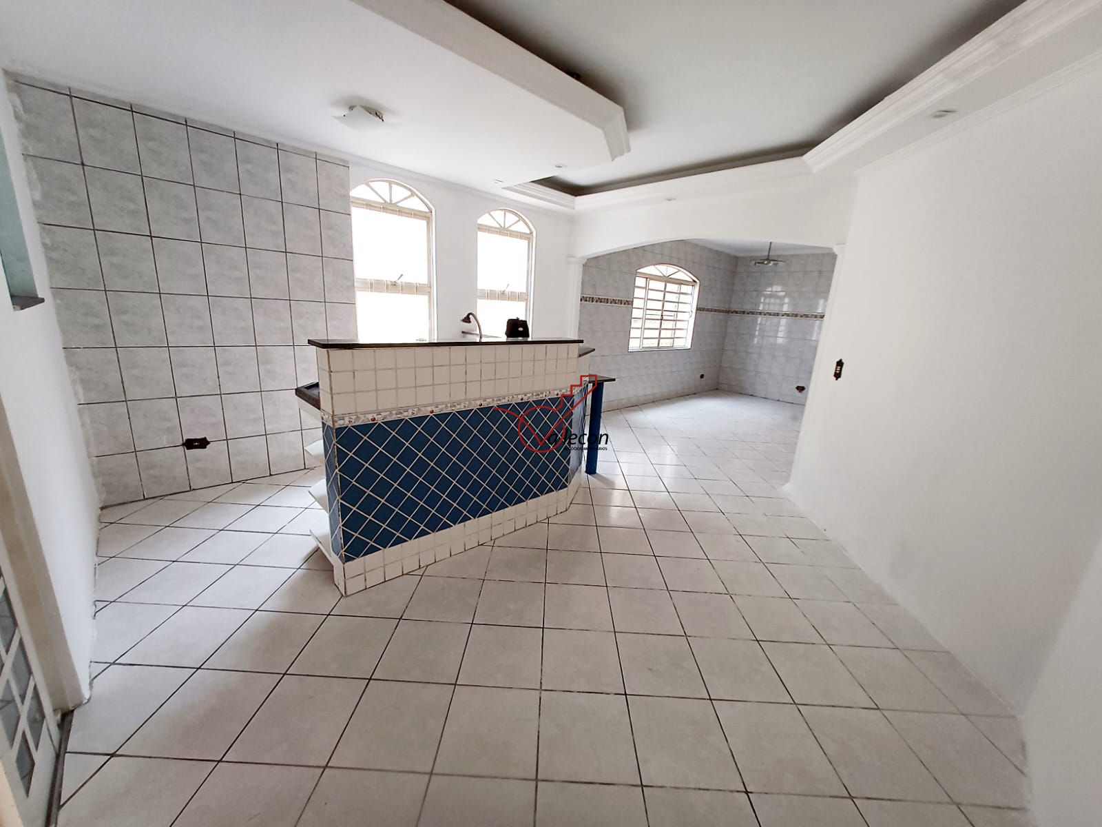 Sobrado à venda com 4 quartos, 325m² - Foto 5