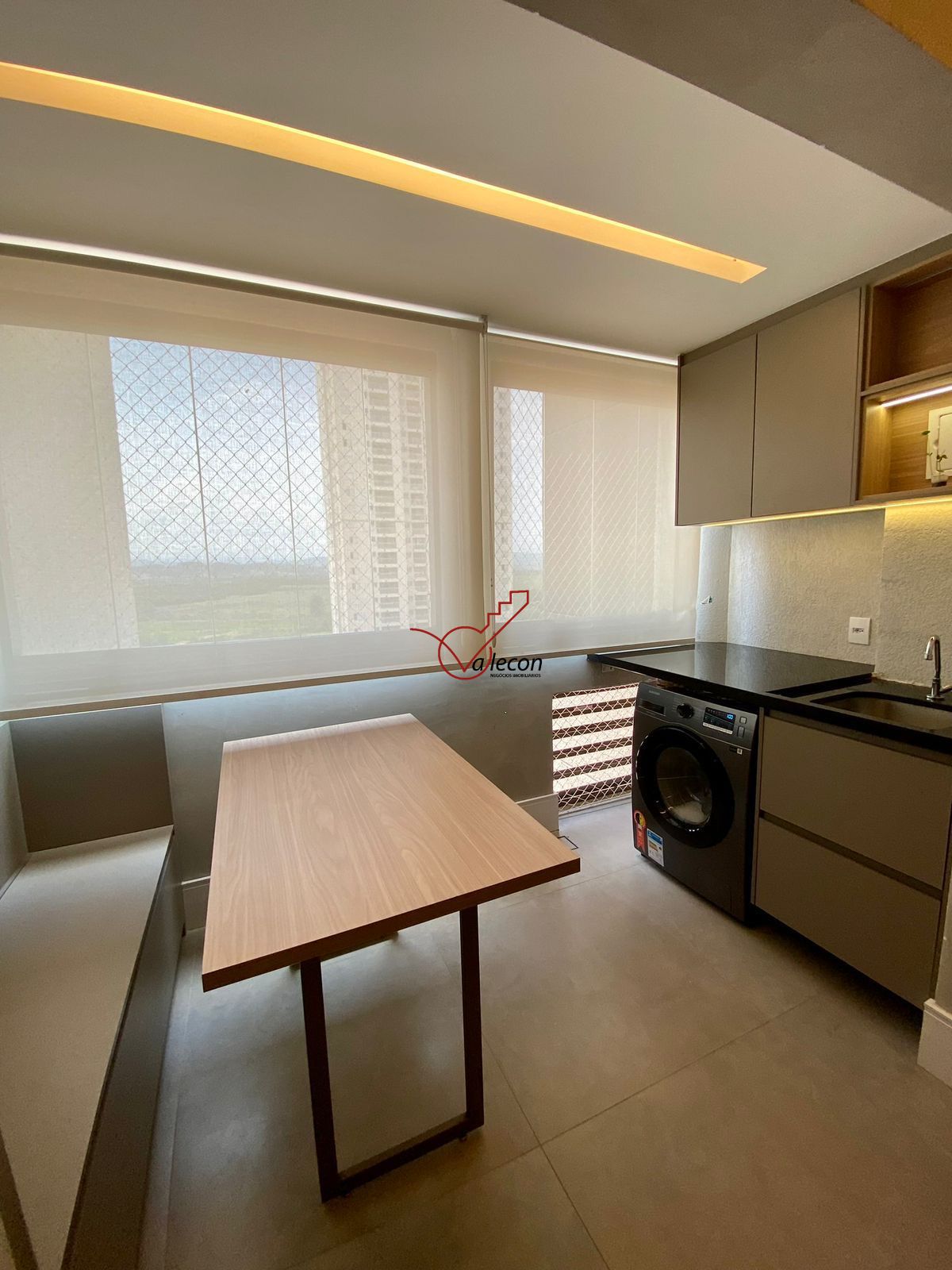 Apartamento à venda com 2 quartos, 55m² - Foto 25