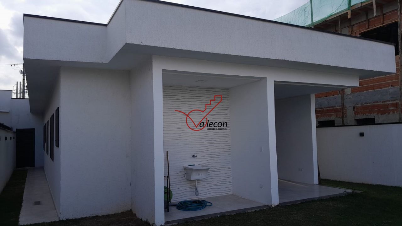 Casa à venda com 3 quartos, 300m² - Foto 27