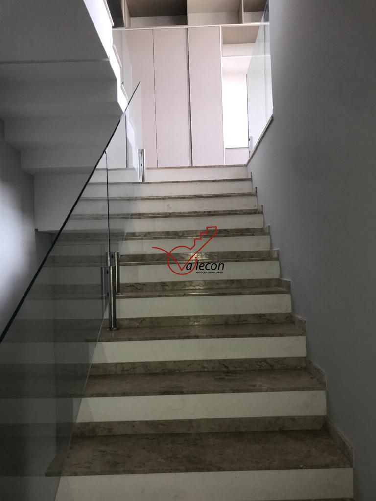 Sobrado à venda com 4 quartos, 634m² - Foto 25