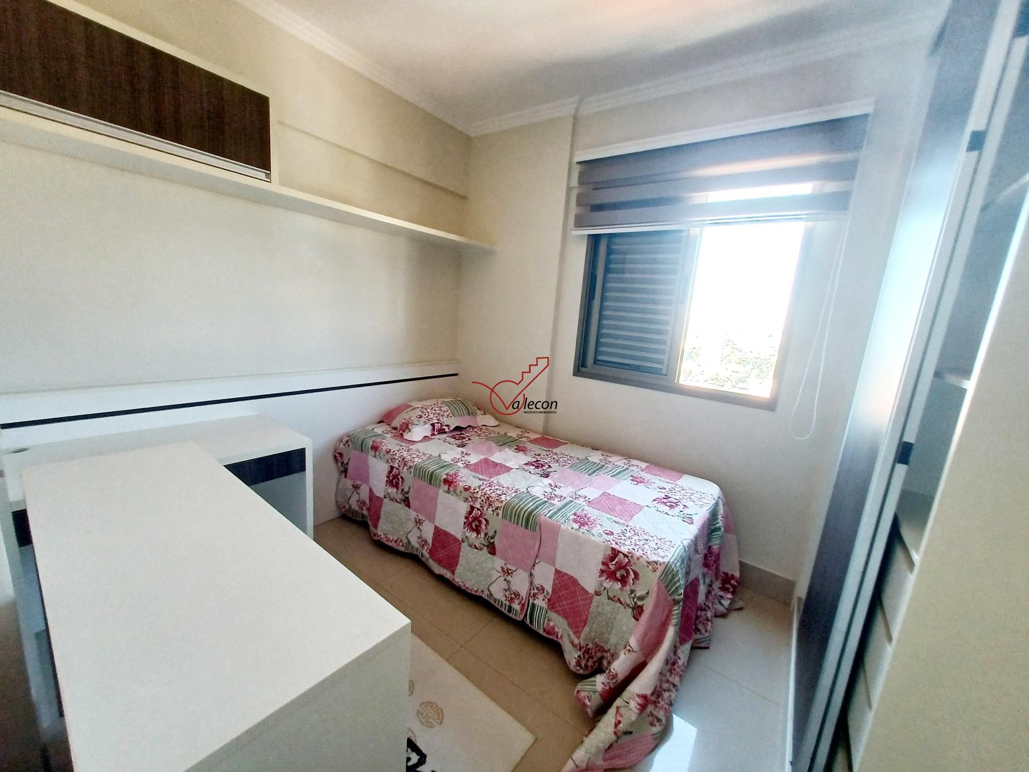 Apartamento à venda com 2 quartos, 62m² - Foto 17