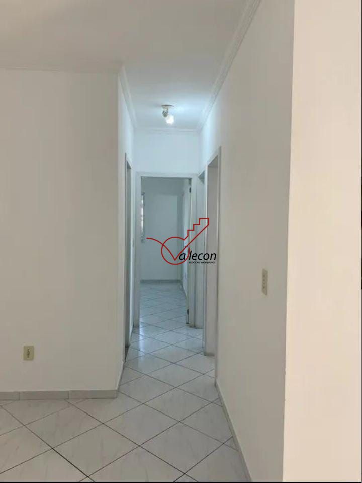 Apartamento à venda com 3 quartos, 78m² - Foto 11