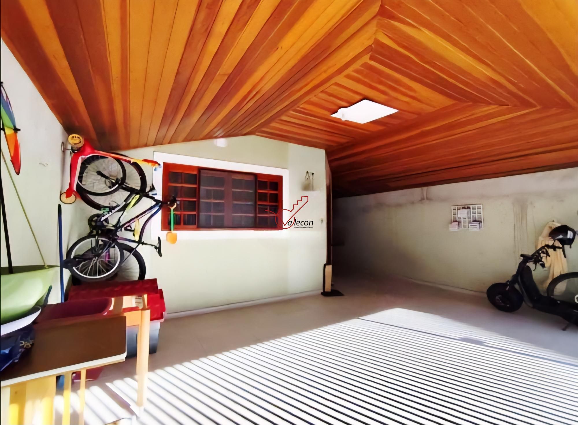 Casa, 4 quartos, 163 m² - Foto 1