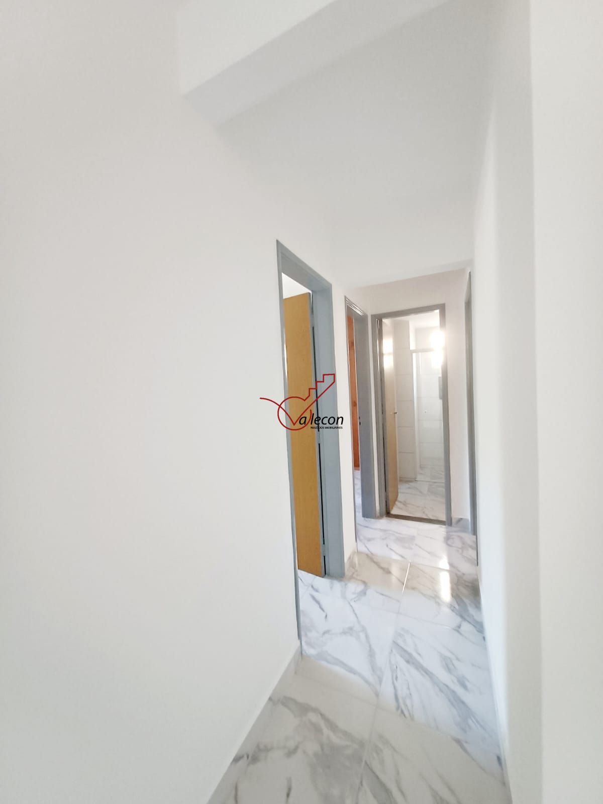 Apartamento à venda com 3 quartos, 70m² - Foto 12