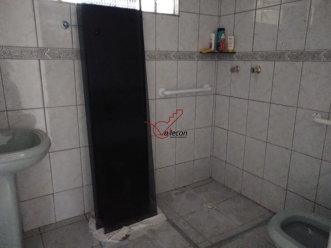 Casa à venda com 3 quartos, 200m² - Foto 11