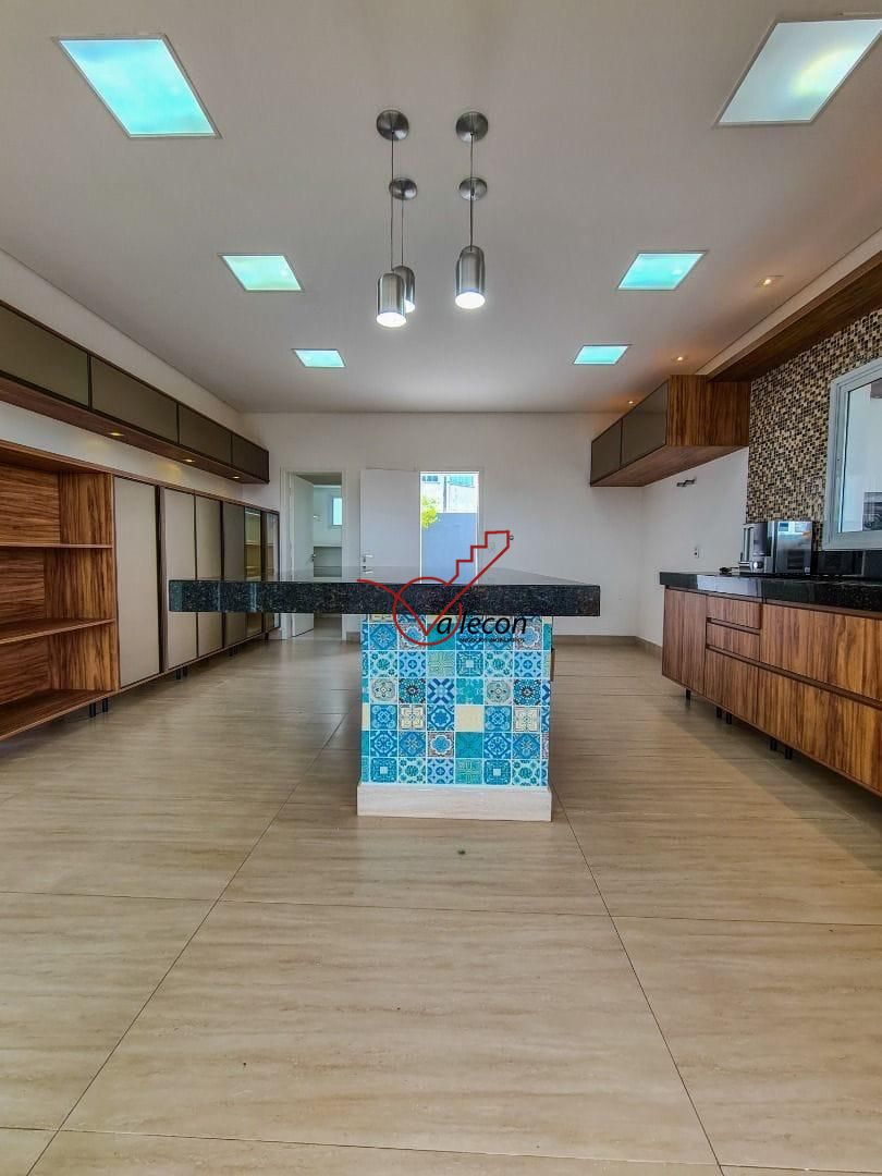 Casa de Condomínio à venda com 4 quartos, 650m² - Foto 6