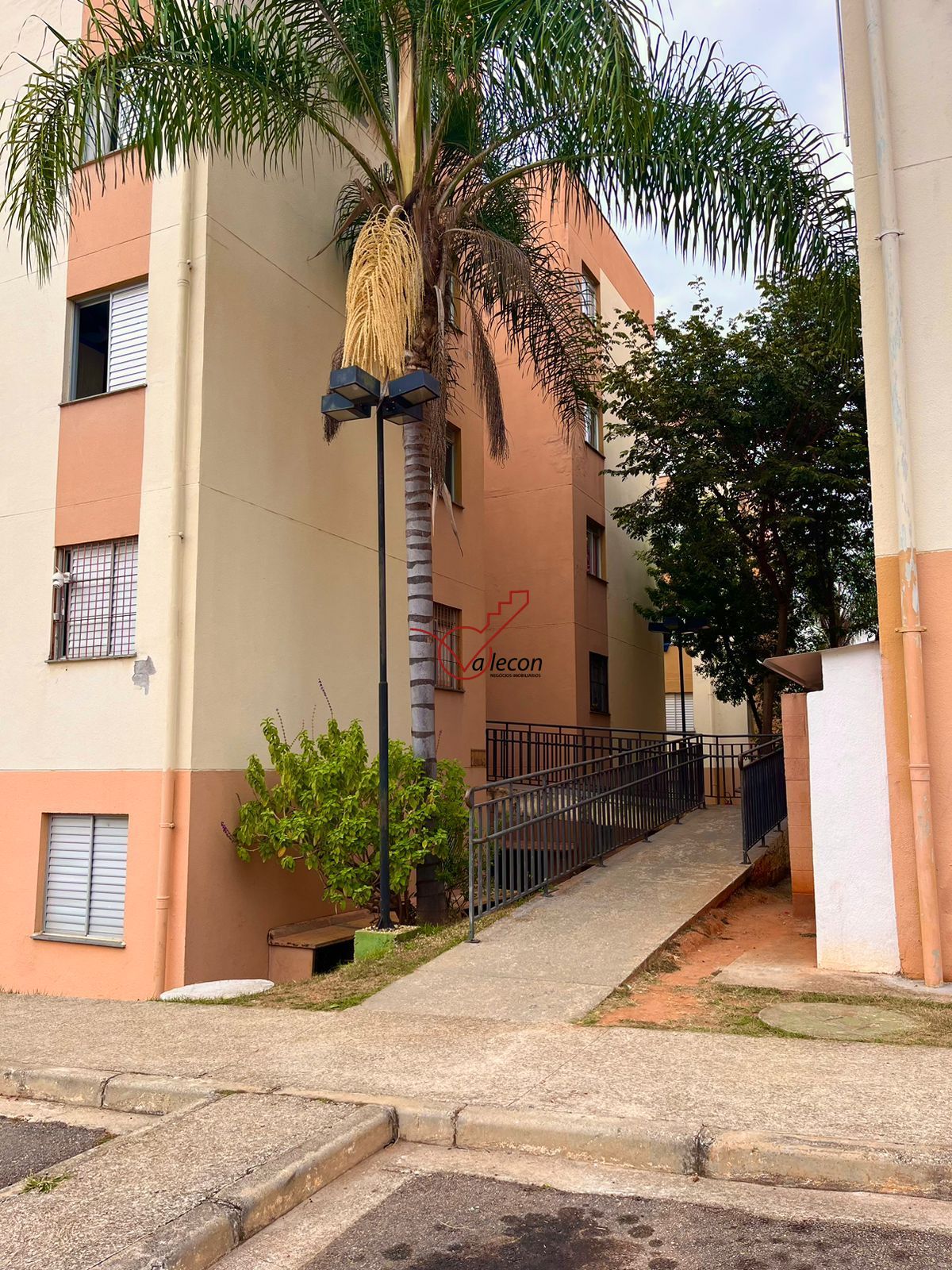 Apartamento à venda com 2 quartos, 70m² - Foto 19