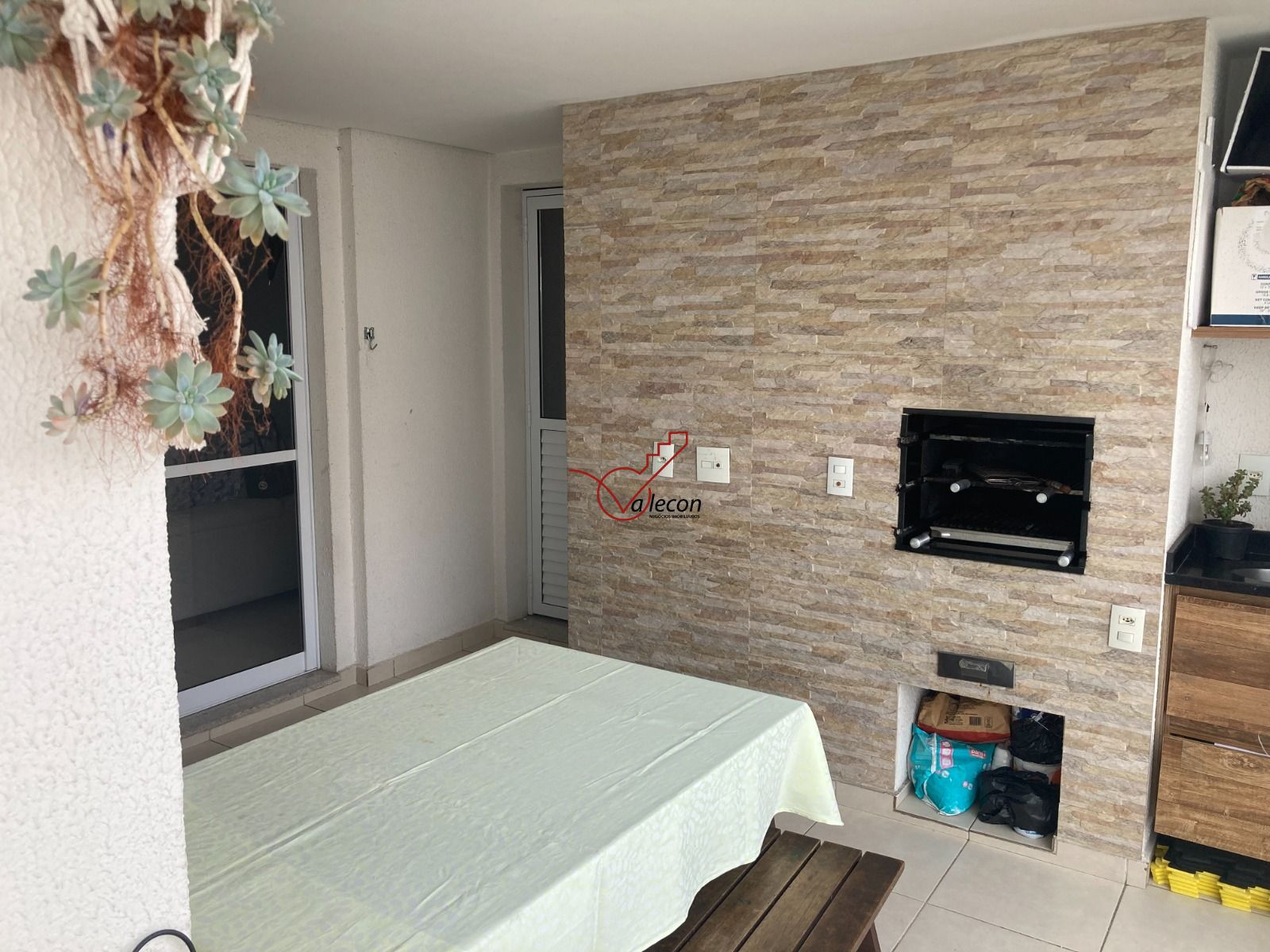 Apartamento à venda com 3 quartos, 90m² - Foto 6