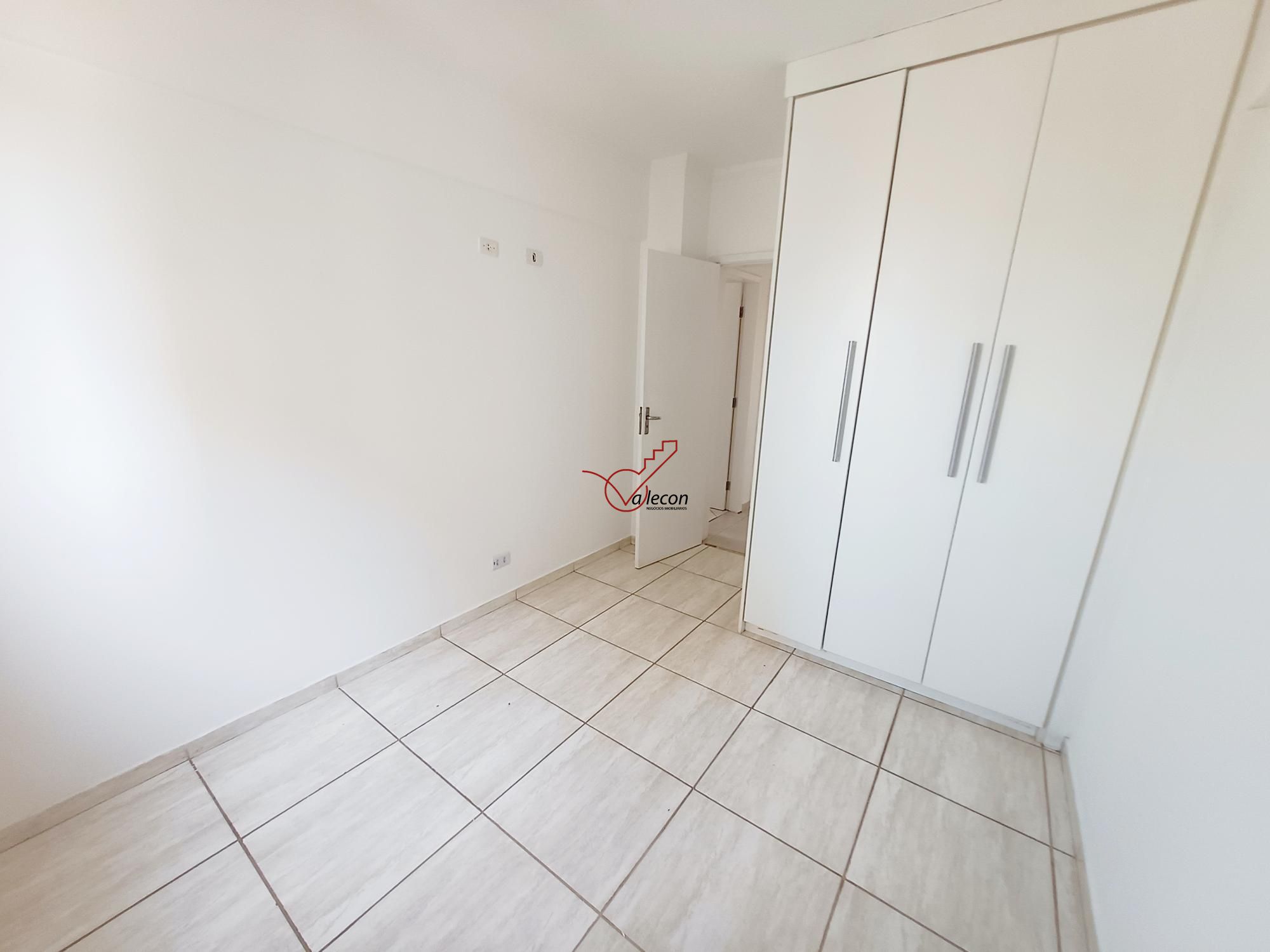 Apartamento à venda com 3 quartos, 75m² - Foto 12