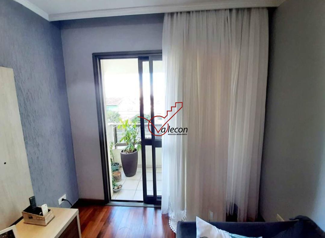 Apartamento à venda com 3 quartos, 75m² - Foto 13