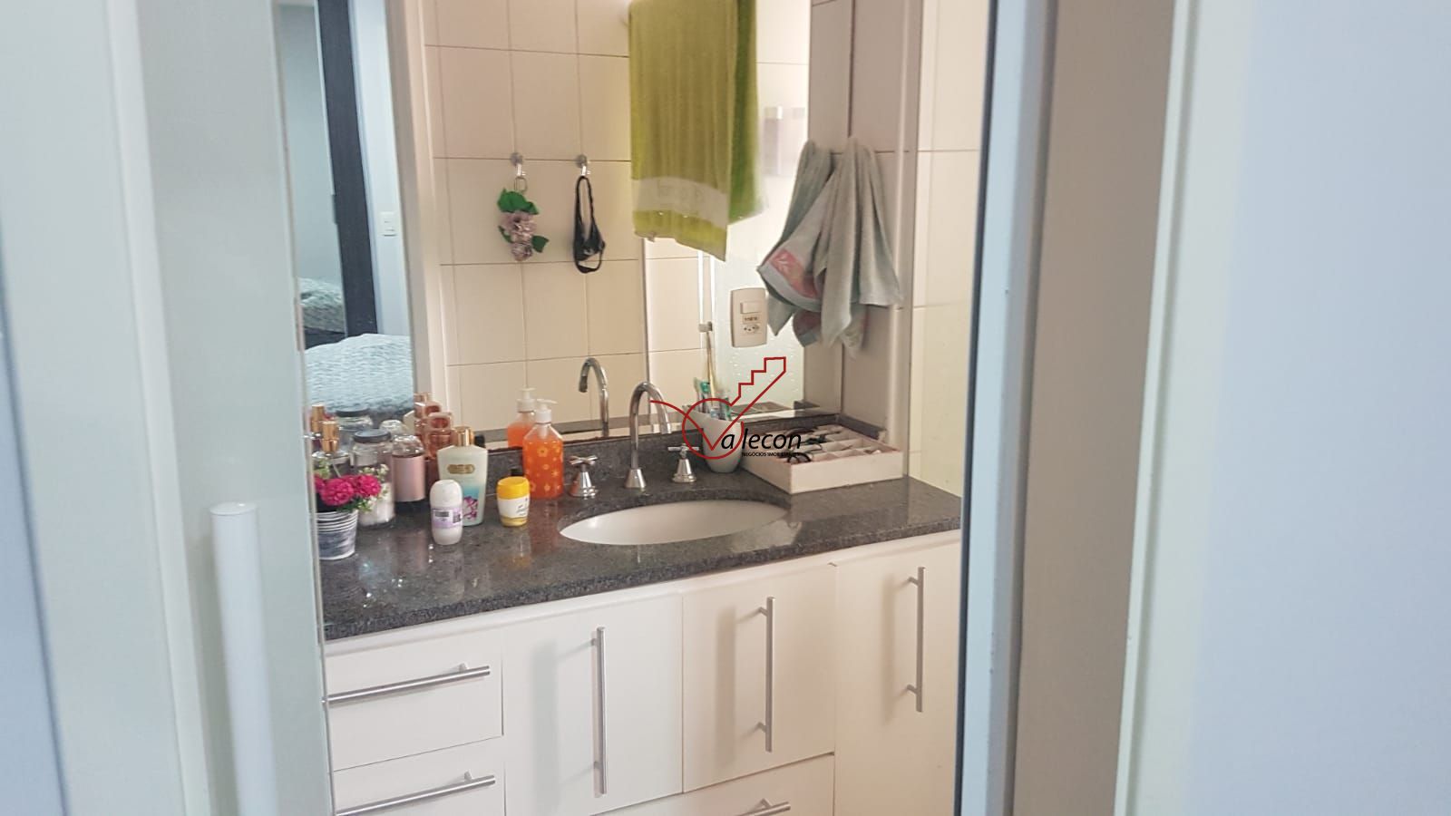 Apartamento à venda com 3 quartos, 91m² - Foto 15