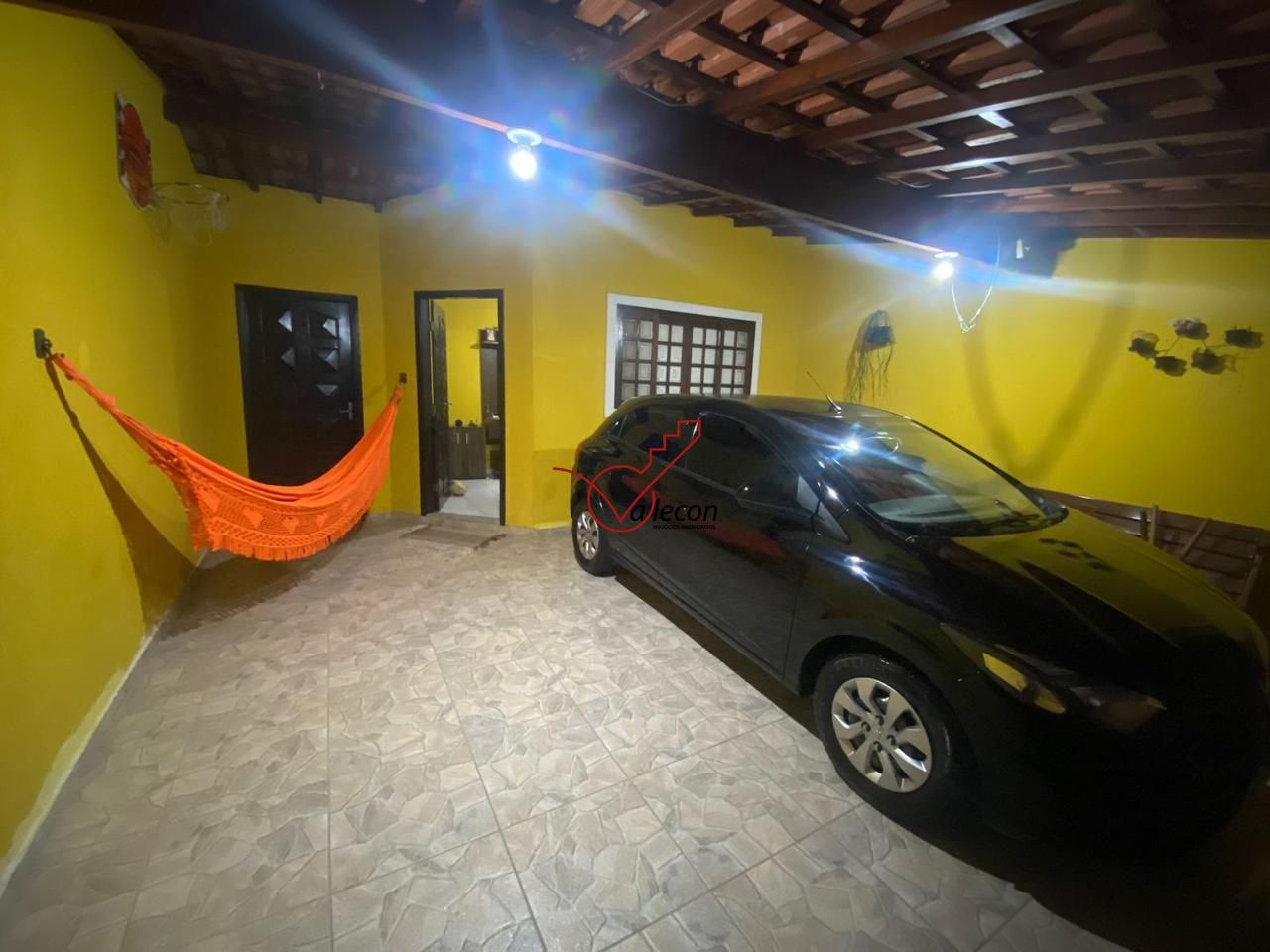 Casa com 3 dormitórios no Bosque dos Ipês, na região sul de São José dos Campos.