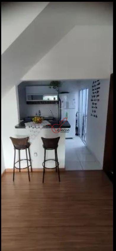 Sobrado à venda com 2 quartos, 90m² - Foto 1