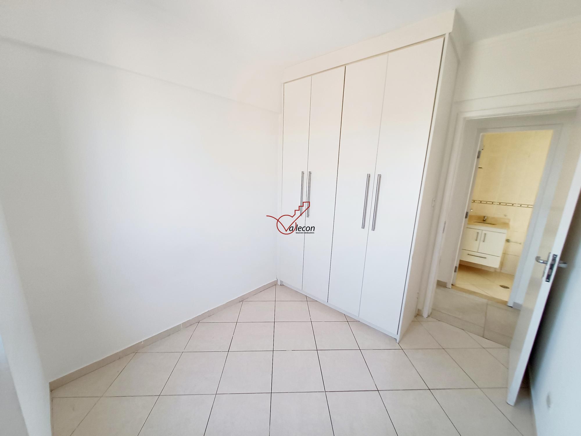 Apartamento à venda com 3 quartos, 75m² - Foto 15