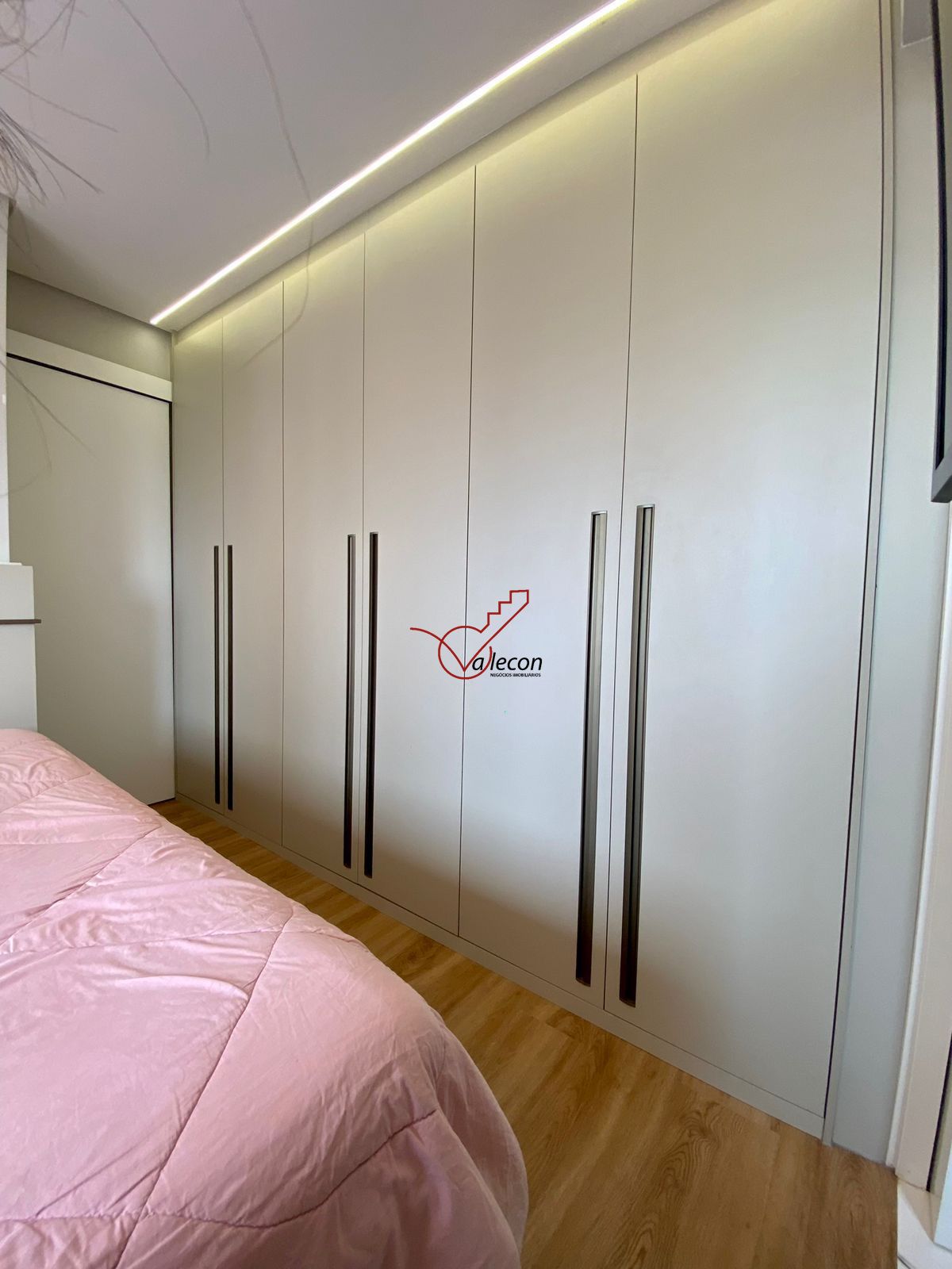 Apartamento à venda com 2 quartos, 55m² - Foto 22