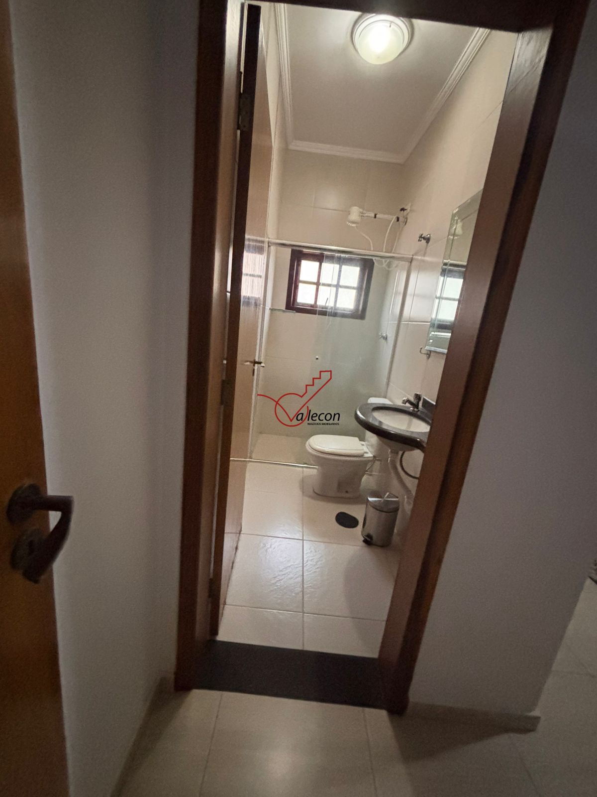 Casa à venda com 4 quartos, 440m² - Foto 25