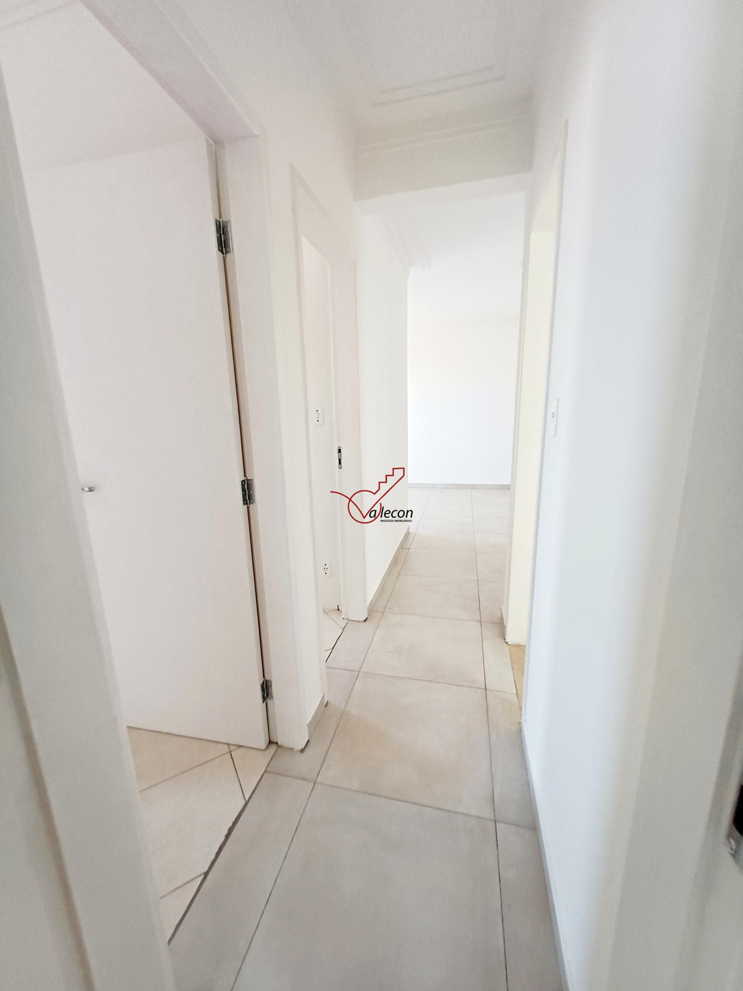 Apartamento à venda com 3 quartos, 75m² - Foto 11