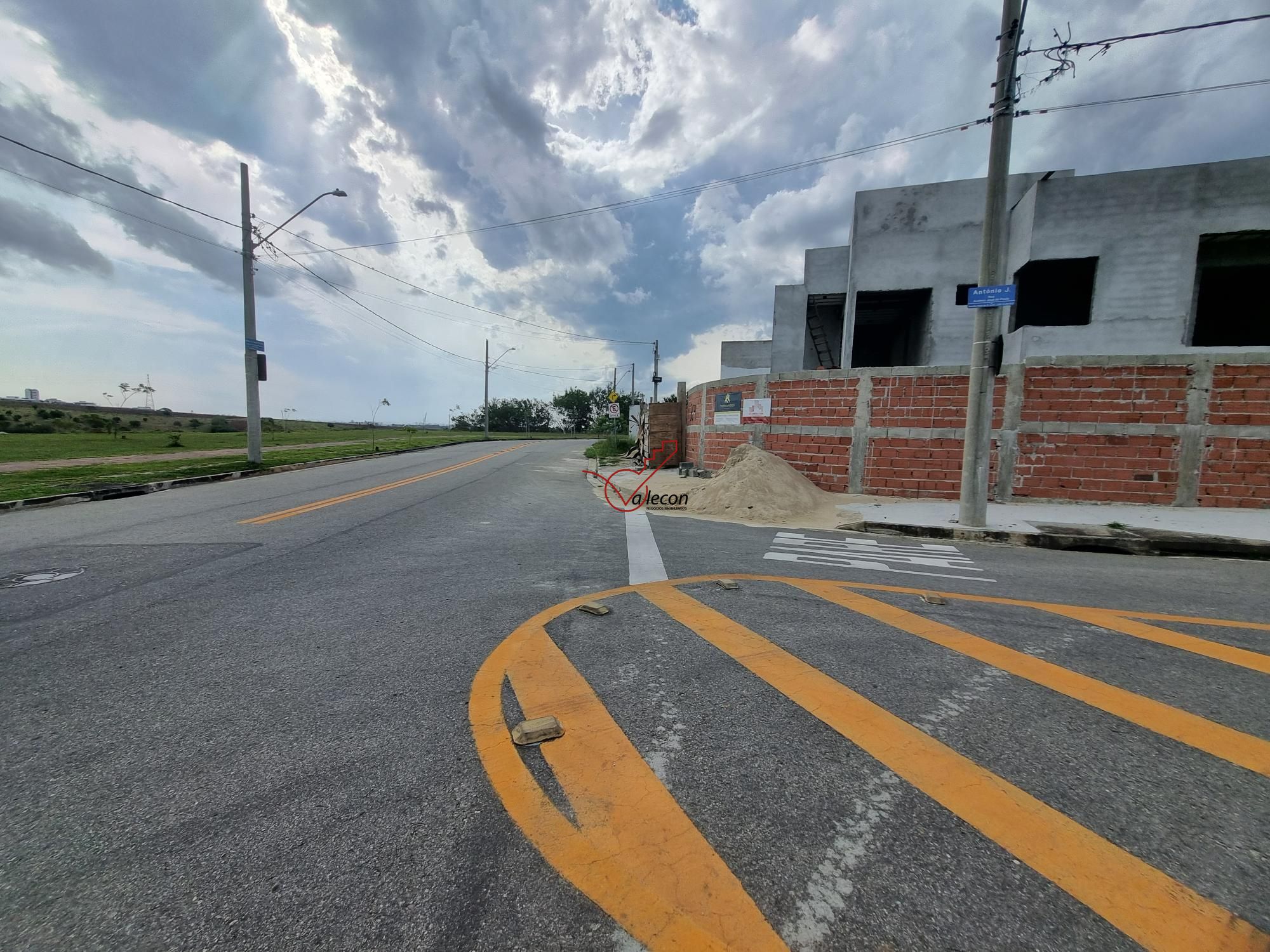 Loteamento e Condomínio, 450 m² - Foto 5