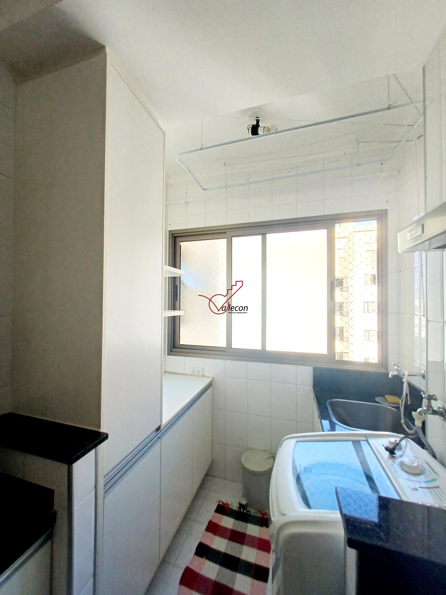 Apartamento à venda com 2 quartos, 62m² - Foto 12