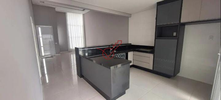 Casa à venda com 3 quartos, 155m² - Foto 10