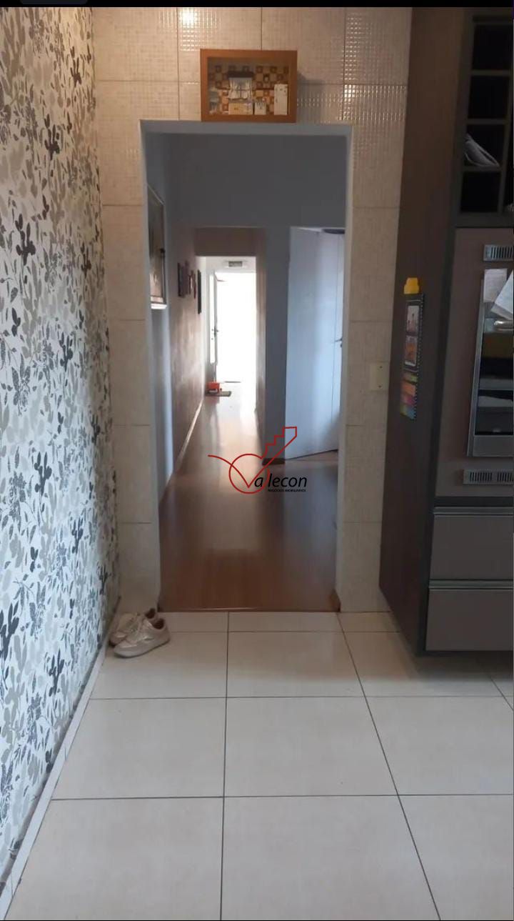 Sobrado à venda com 5 quartos, 278m² - Foto 5