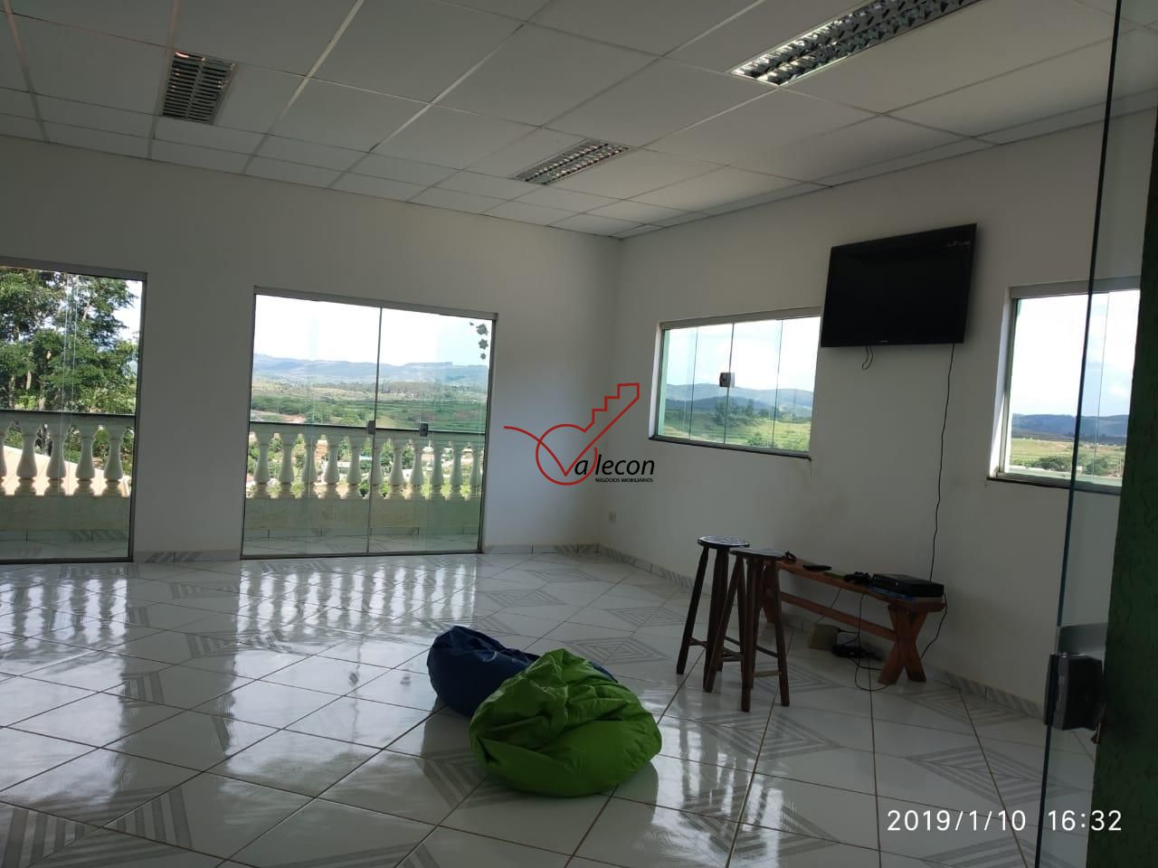 Fazenda à venda com 2 quartos, 1250m² - Foto 8