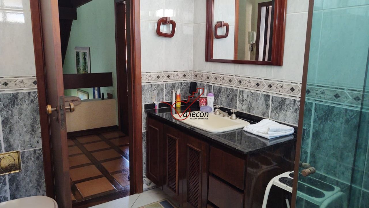 Casa à venda e aluguel com 5 quartos, 335m² - Foto 30