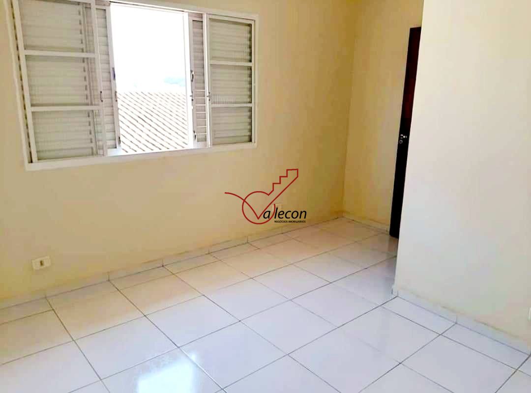 Casa à venda com 5 quartos, 135m² - Foto 28