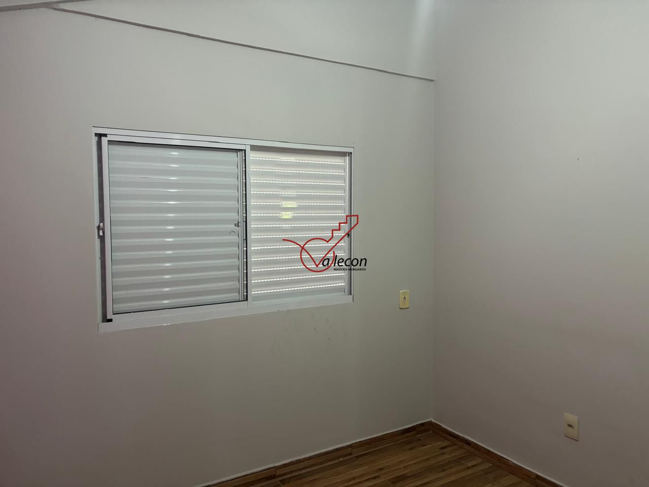 Chácara à venda e aluguel com 2 quartos, 150m² - Foto 18