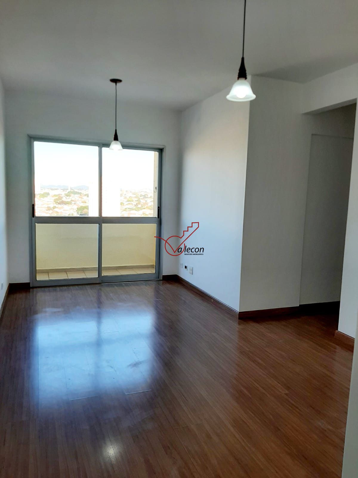 Apartamento à venda com 3 quartos, 65m² - Foto 1