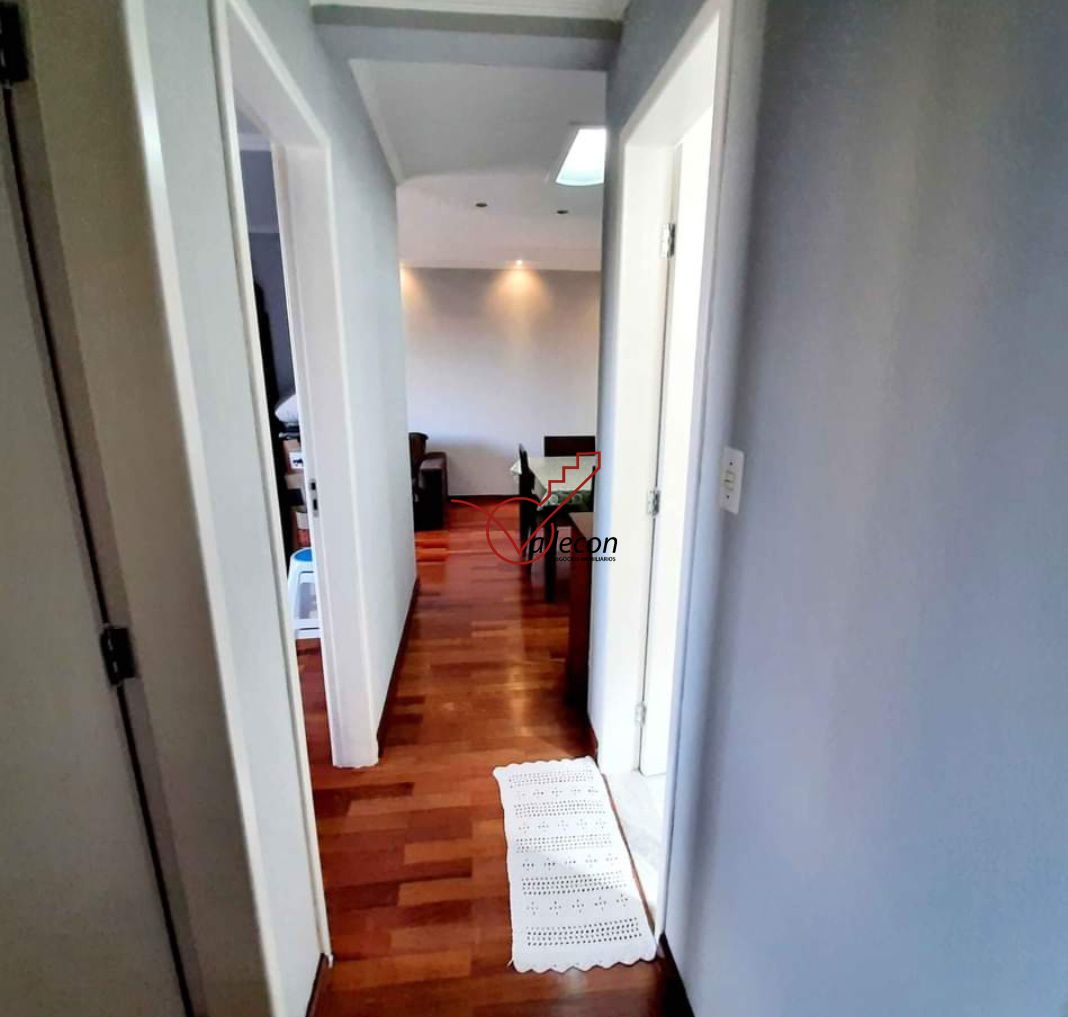 Apartamento à venda com 3 quartos, 75m² - Foto 7