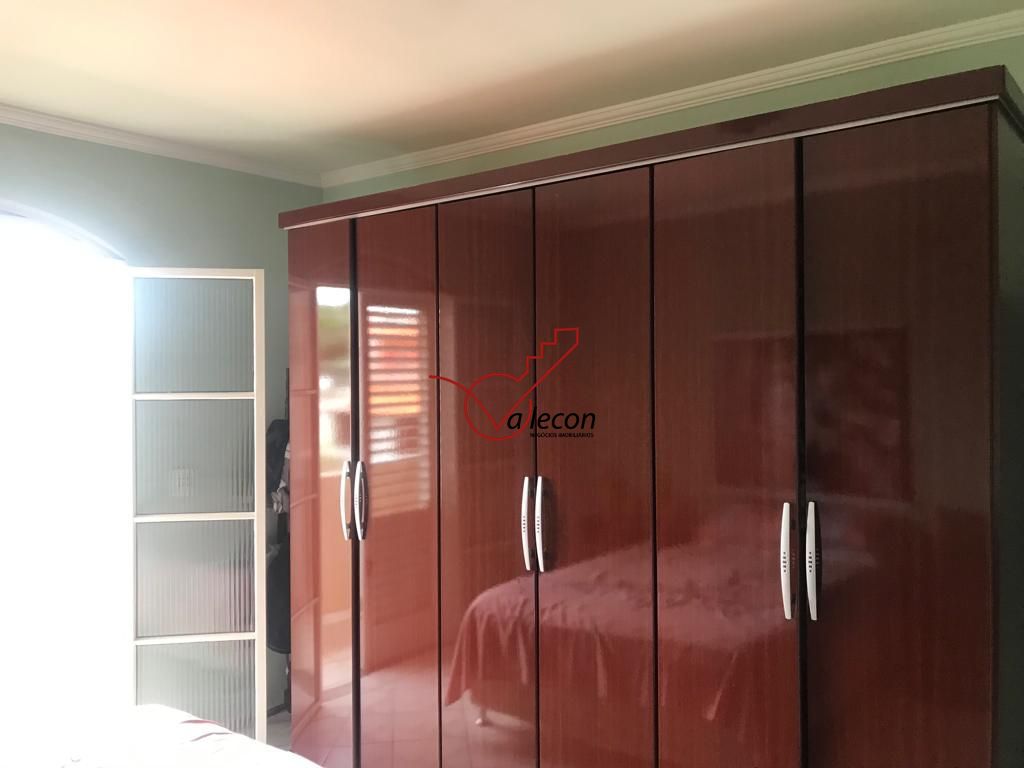 Sobrado à venda com 3 quartos, 188m² - Foto 16