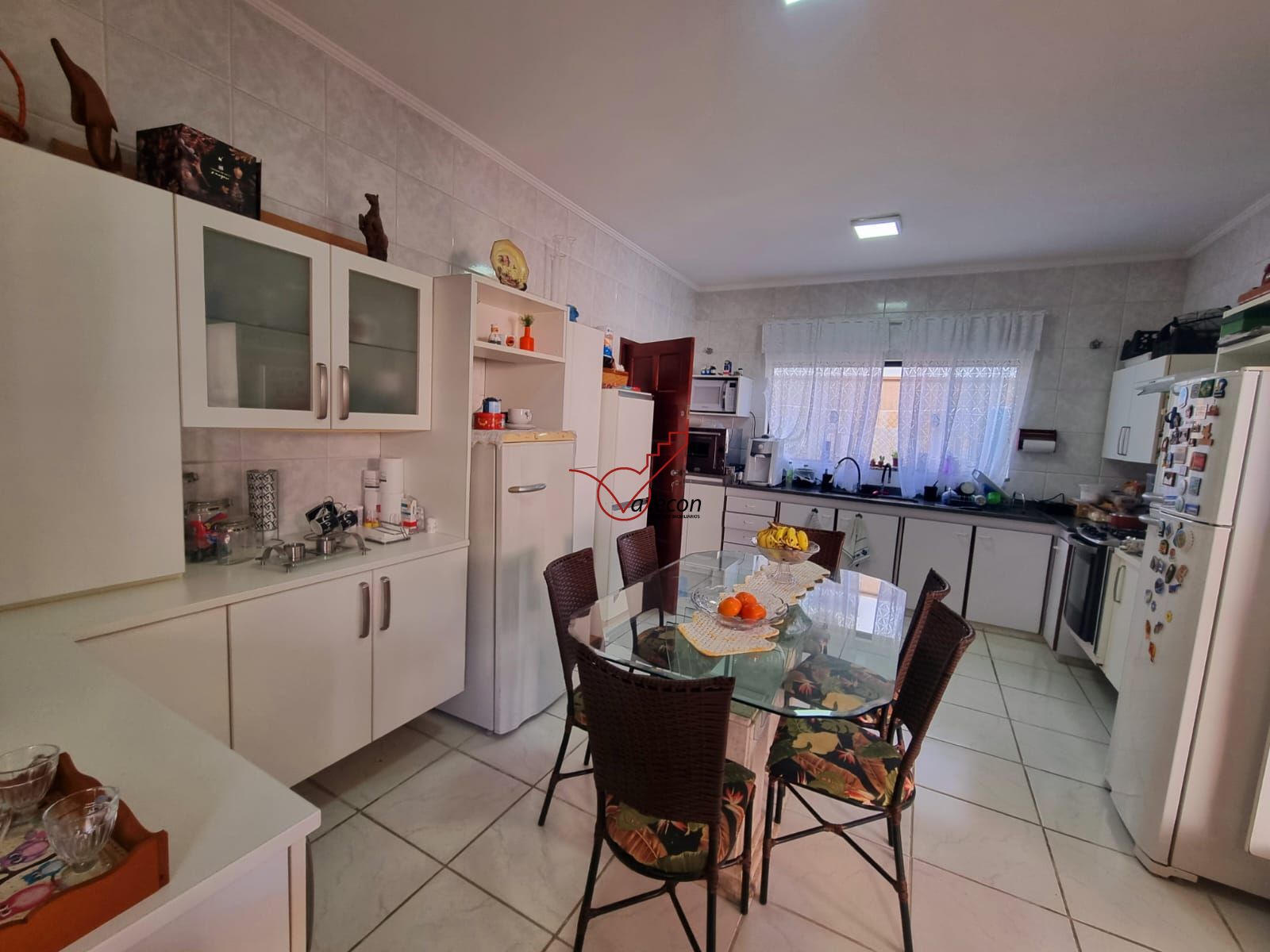 Casa de Condomínio à venda com 4 quartos, 278m² - Foto 16