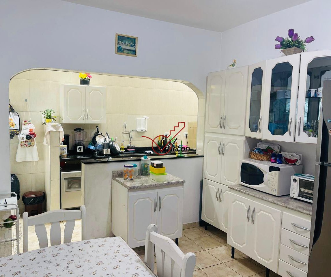 Casa, 3 quartos, 250 m² - Foto 12