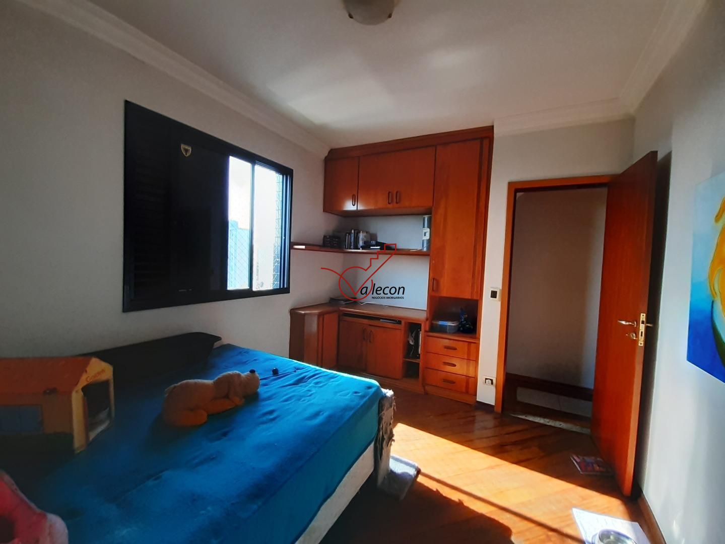 Apartamento à venda com 3 quartos, 135m² - Foto 4