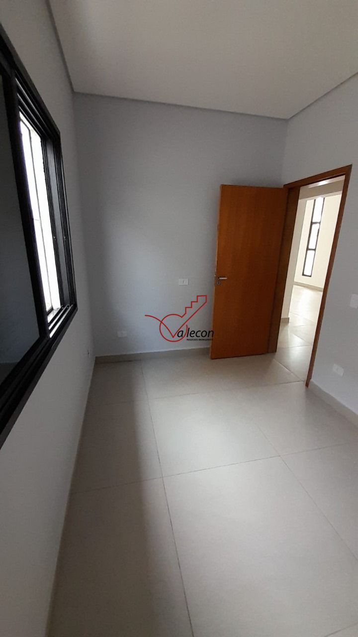 Casa à venda com 3 quartos, 300m² - Foto 12