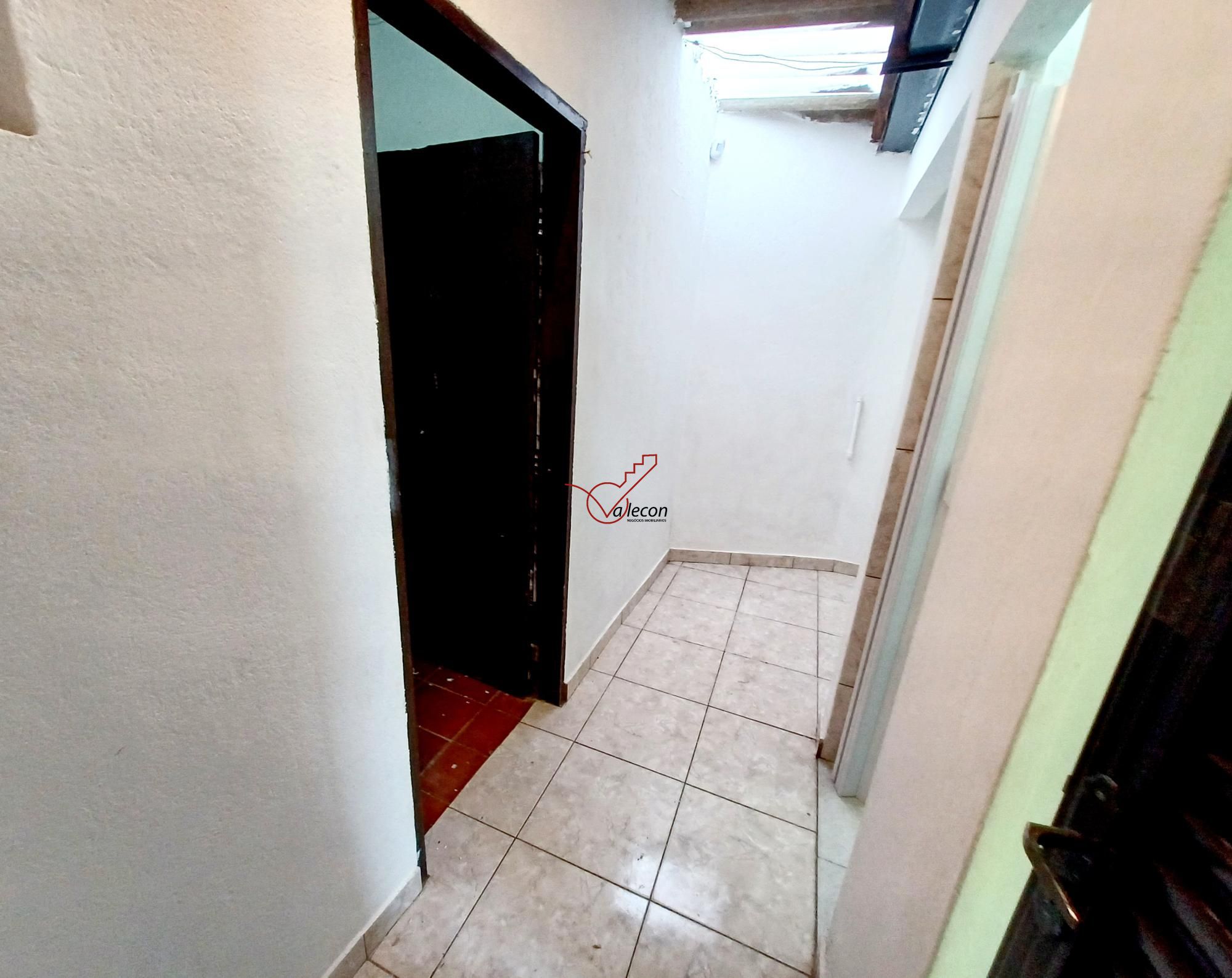 Casa para alugar com 4 quartos, 76m² - Foto 11