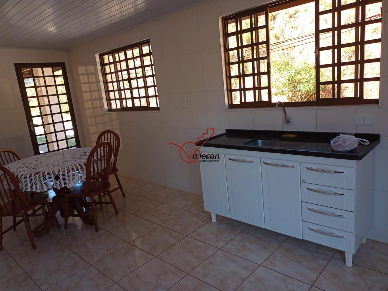 Sítio à venda com 2 quartos, 160m² - Foto 3