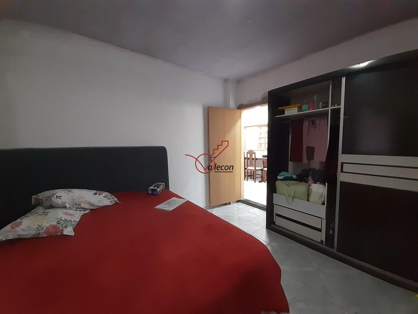 Casa à venda com 3 quartos, 128m² - Foto 4