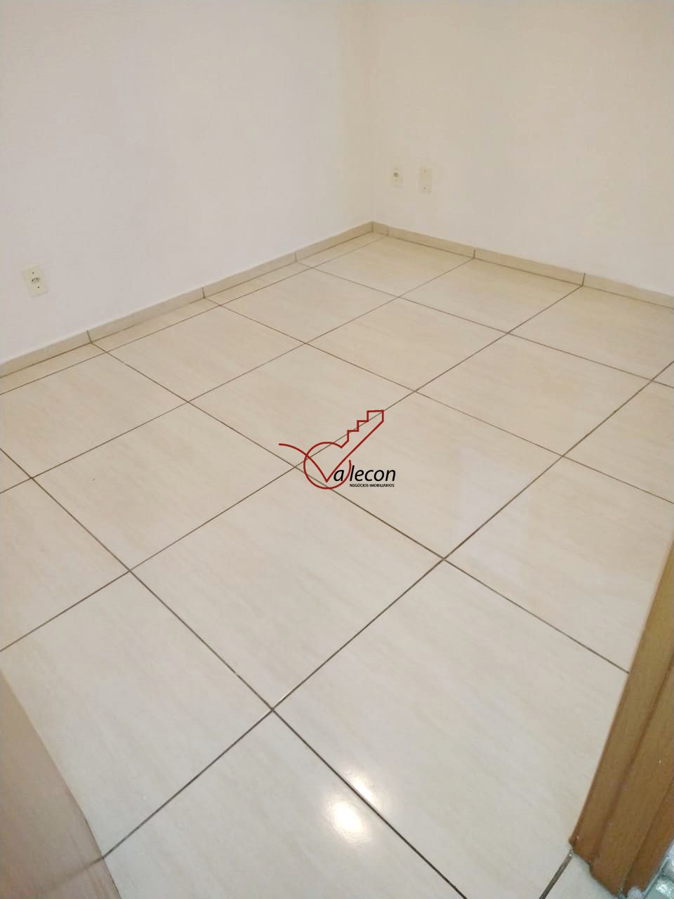 Apartamento à venda com 2 quartos, 44m² - Foto 10