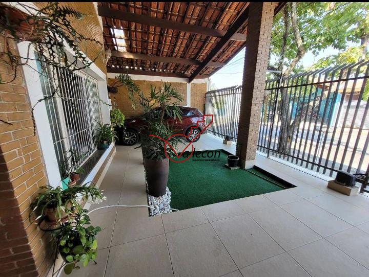 Casa à venda com 3 quartos, 200m² - Foto 12