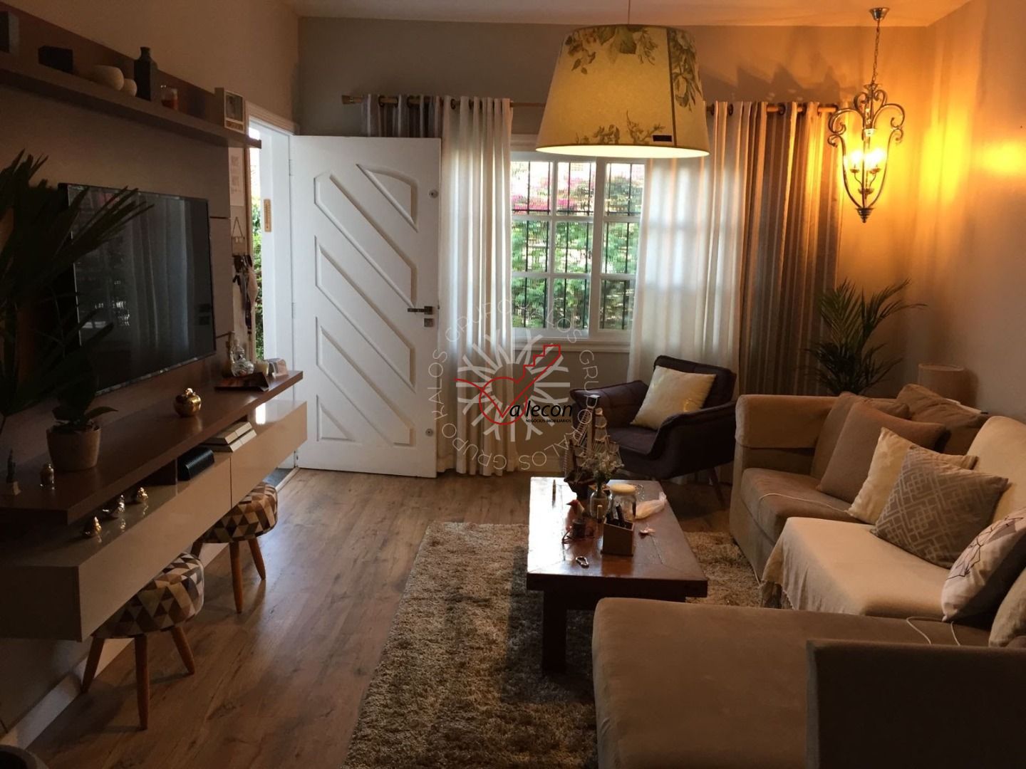 Casa à venda com 3 quartos, 151m² - Foto 3