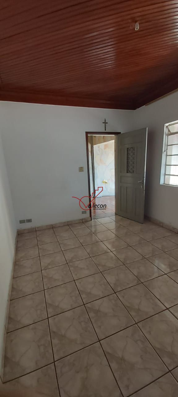 Casa à venda com 2 quartos, 100m² - Foto 10