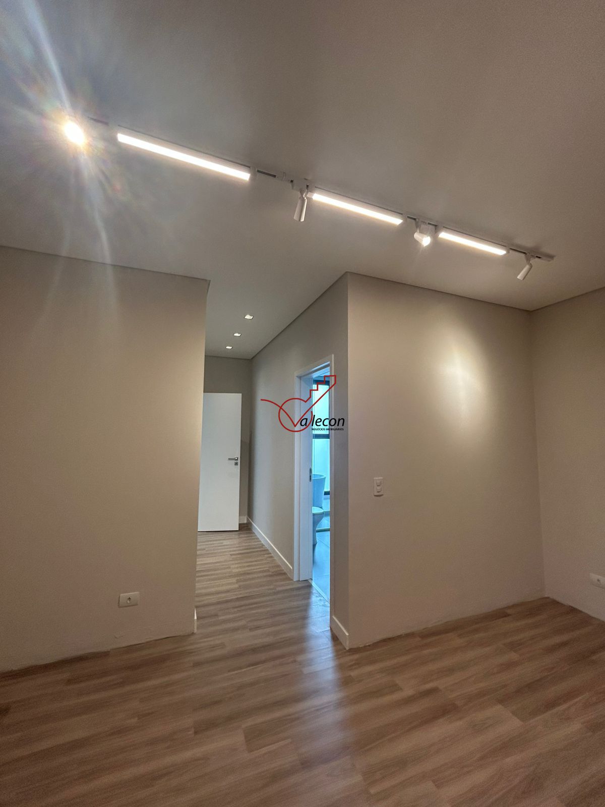 Casa de Condomínio à venda com 4 quartos, 390m² - Foto 8