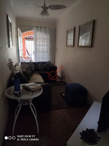 Casa à venda com 3 quartos, 250m² - Foto 7