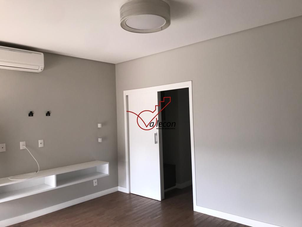 Sobrado à venda com 4 quartos, 634m² - Foto 10