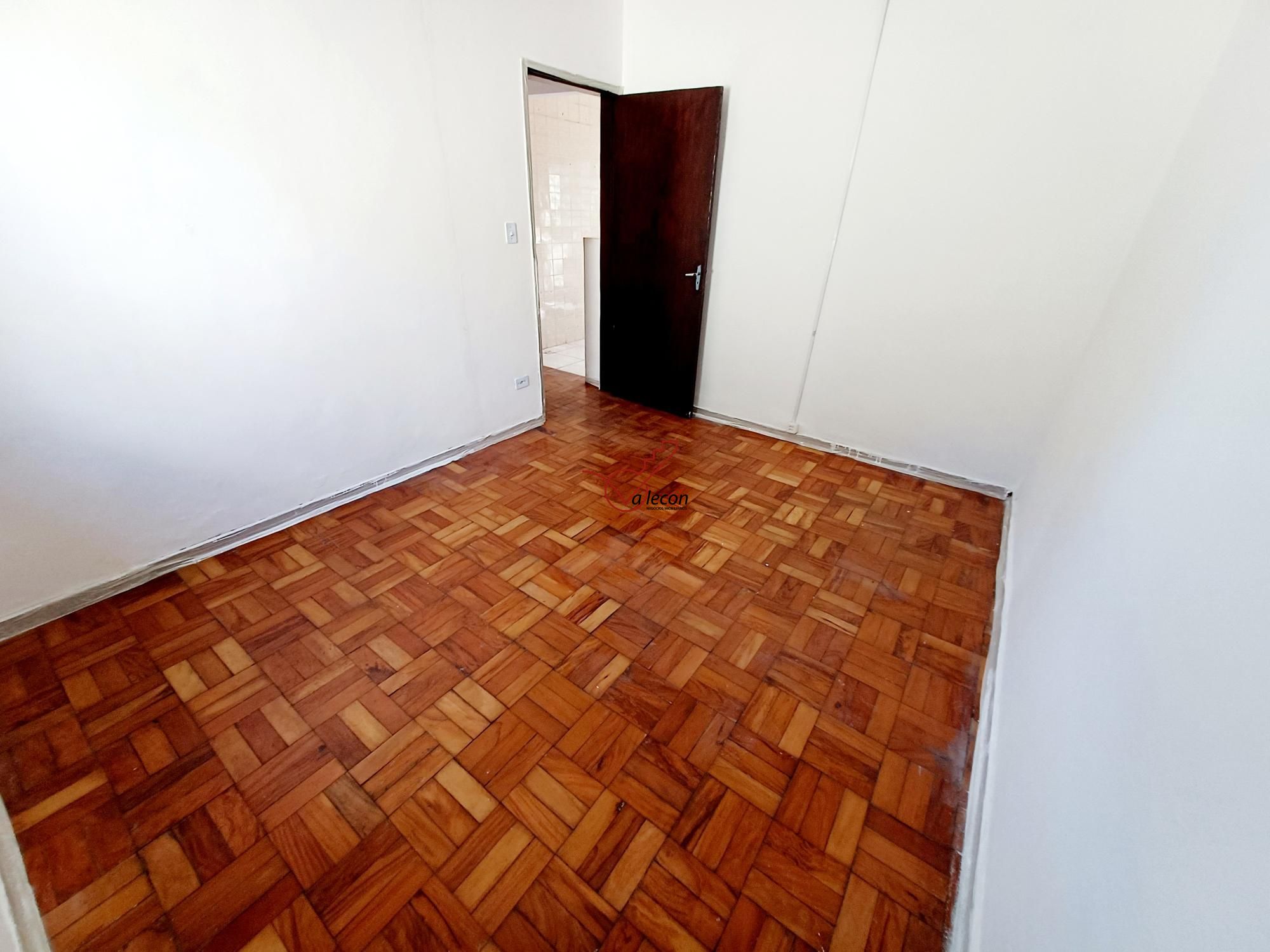 Casa para alugar com 4 quartos, 76m² - Foto 14