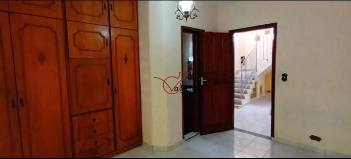 Casa à venda com 3 quartos, 110m² - Foto 3