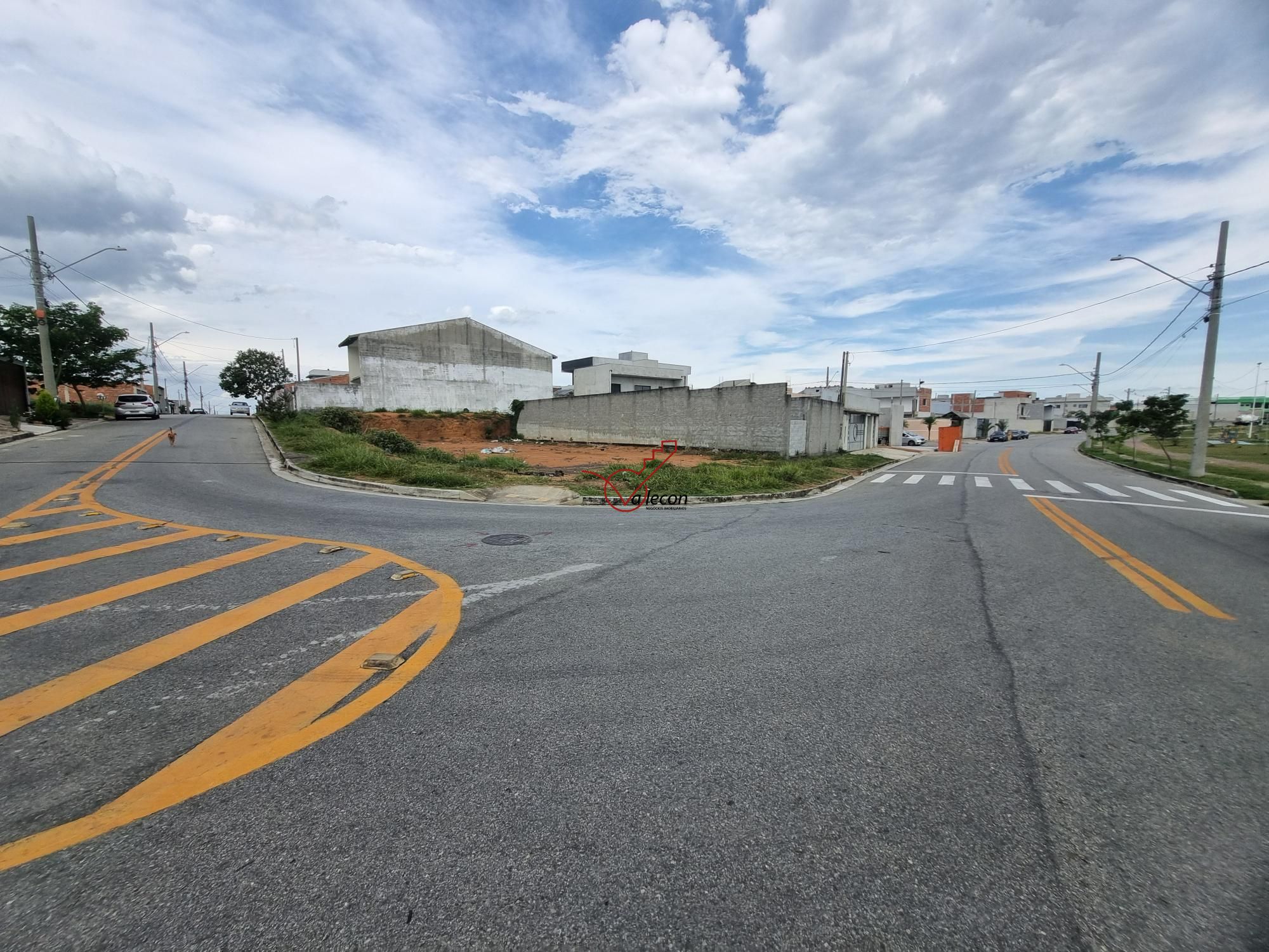 Loteamento e Condomínio, 450 m² - Foto 8