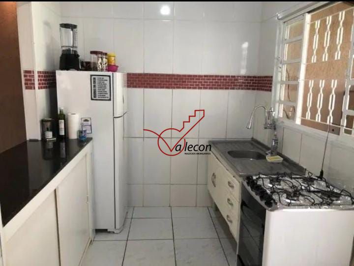 Casa à venda com 2 quartos, 90m² - Foto 10